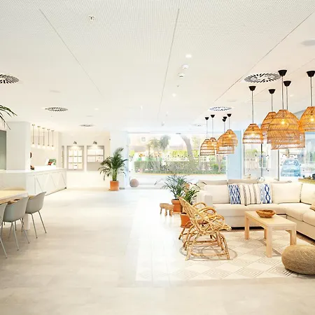Sunwing Alcudia Beach-2